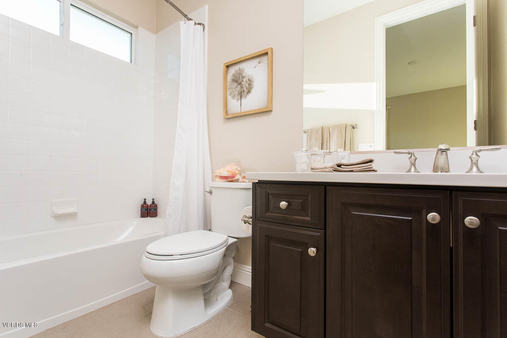 7265 Range View Circle Moorpark, CA 93021 - Photo 29 of 67 7265 Range View Cir - HsHProd-24