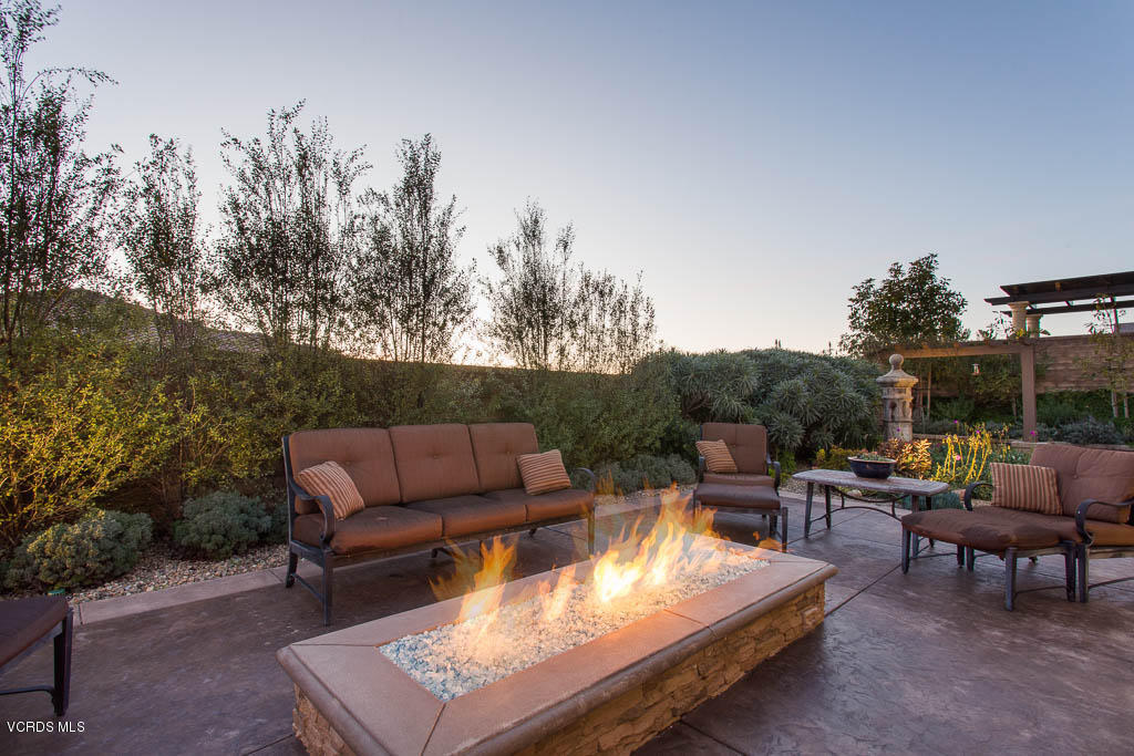 7265 Range View Circle Moorpark, CA 93021 - Photo 43 of 67 7265 Range View Cir - HsHProd-62