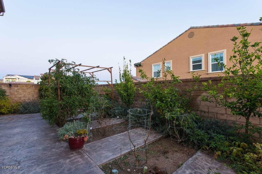7265 Range View Circle Moorpark, CA 93021 - Photo 51 of 67 7265 Range View Cir - HsHProd-59