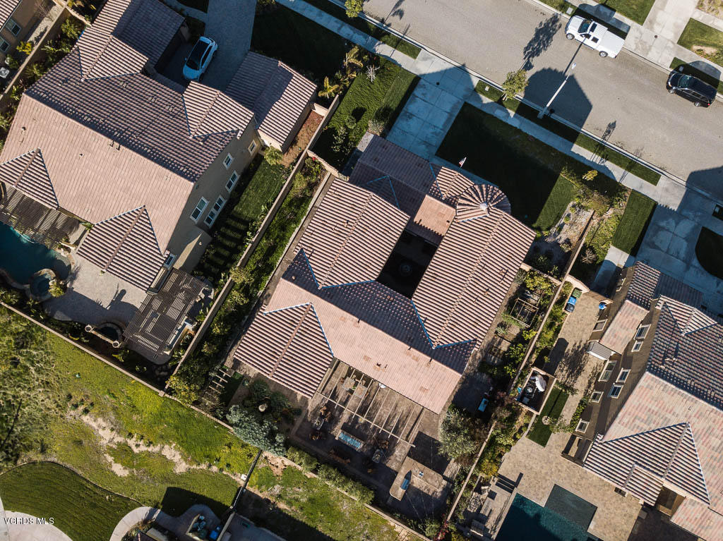 7265 Range View Circle Moorpark, CA 93021 - Photo 60 of 67 7265 Range View Cir - HsHProd-10
