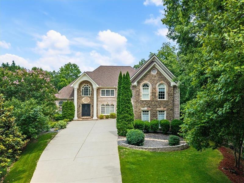 392 Lum Crowe Road Roswell, GA 30075 - Photo 2 of 108 Gallery Image 2