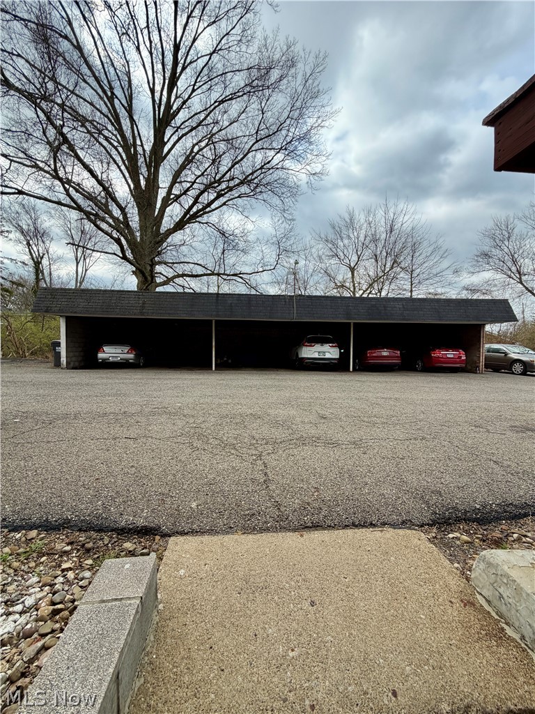 369 Shields Road, Unit 1 Youngstown, OH 44512 - Photo 15 of 15