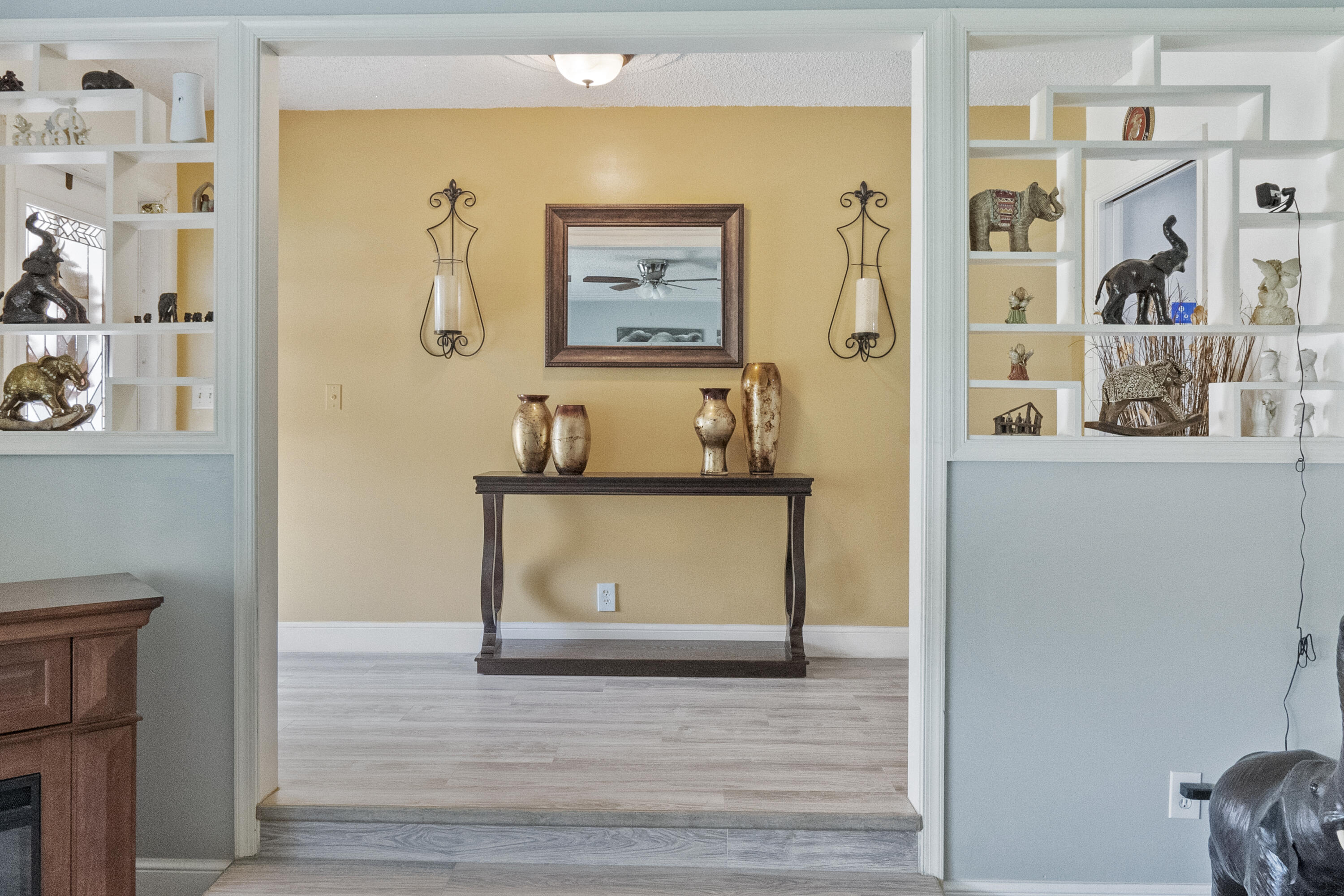 210 Lochmore Road Riviera Beach, FL 33407 - Photo 9 of 36 DSC00082