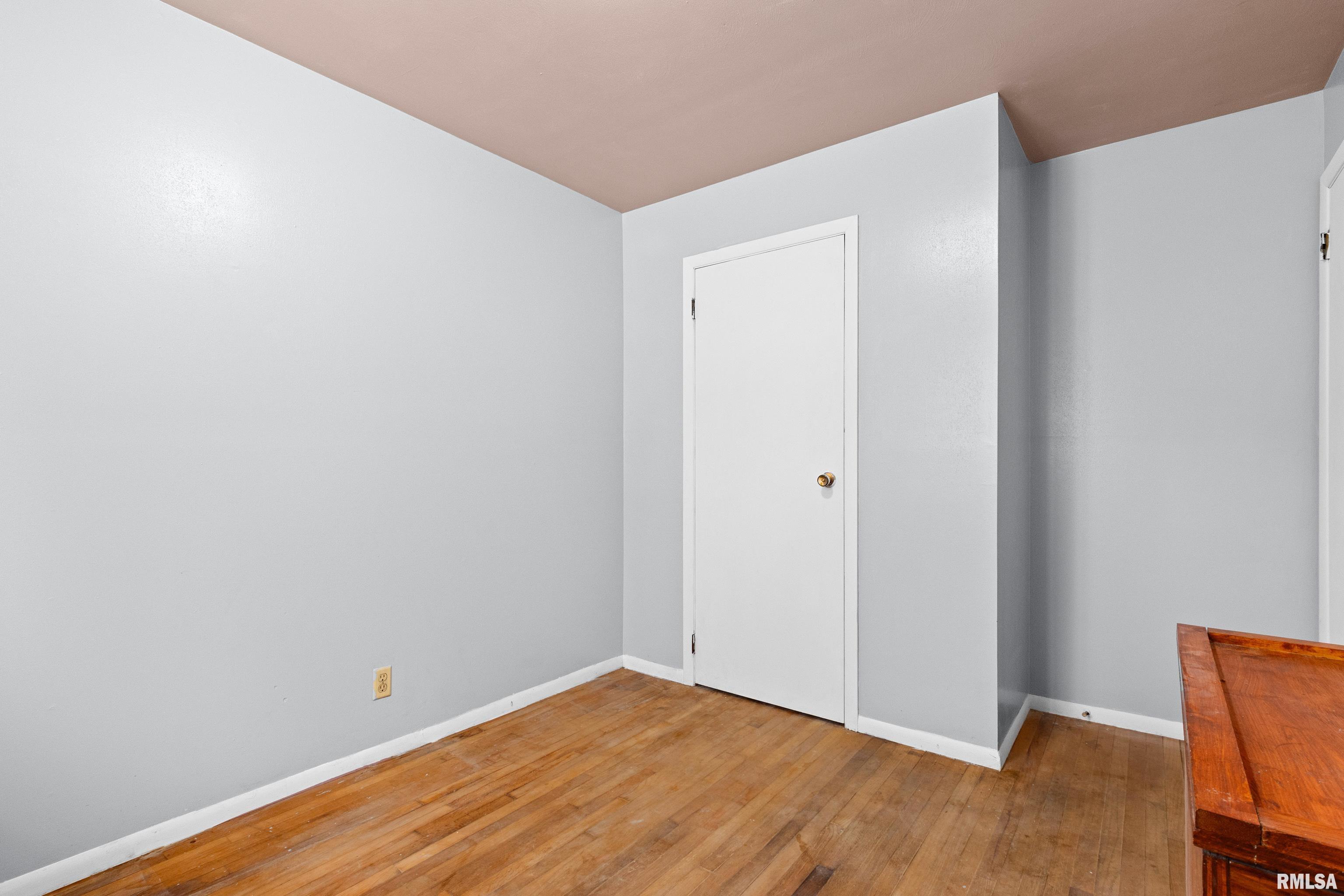 6206 North Randwick Road Peoria, IL 61615 - Photo 19 of 36