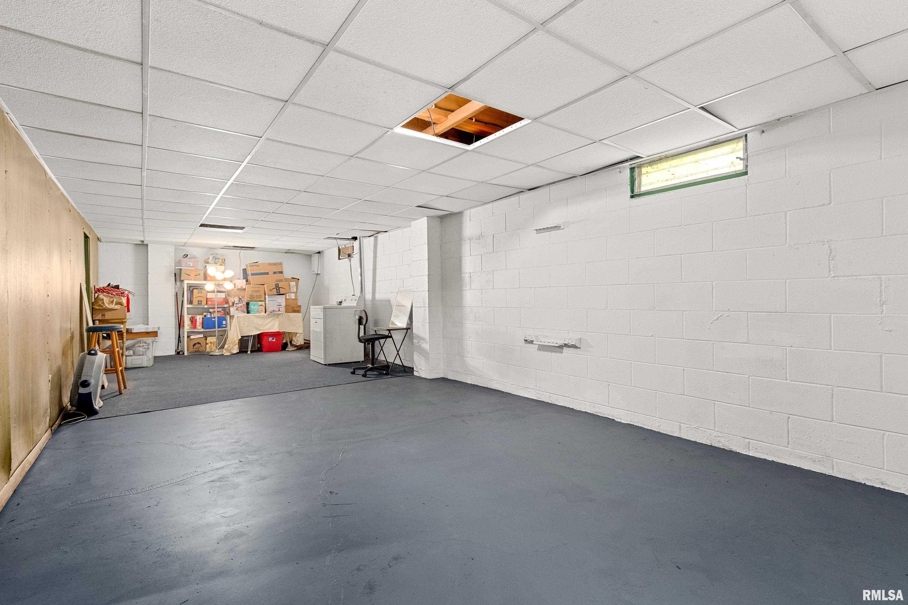 6206 North Randwick Road Peoria, IL 61615 - Photo 28 of 36