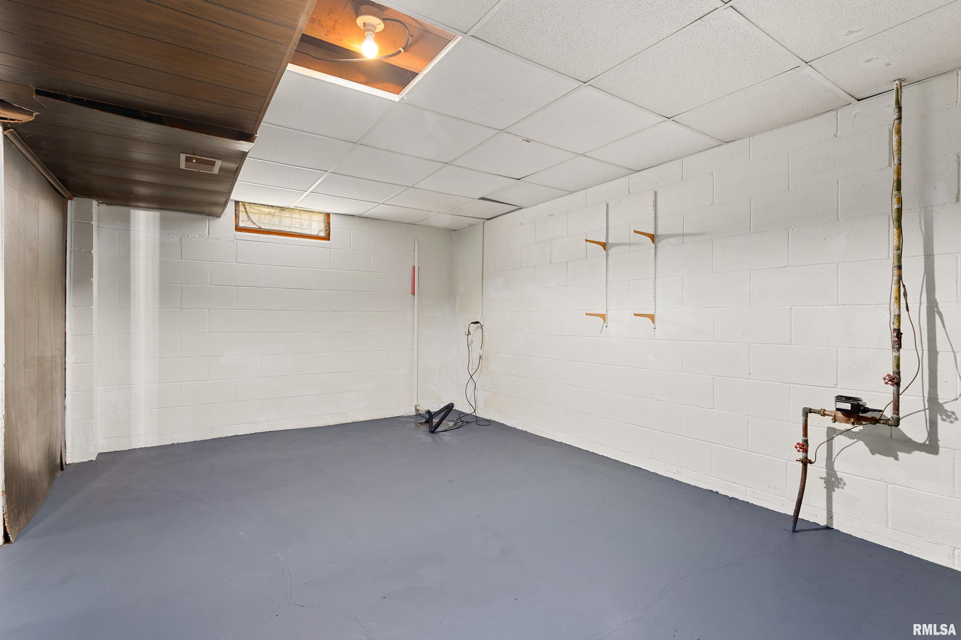 6206 North Randwick Road Peoria, IL 61615 - Photo 30 of 36