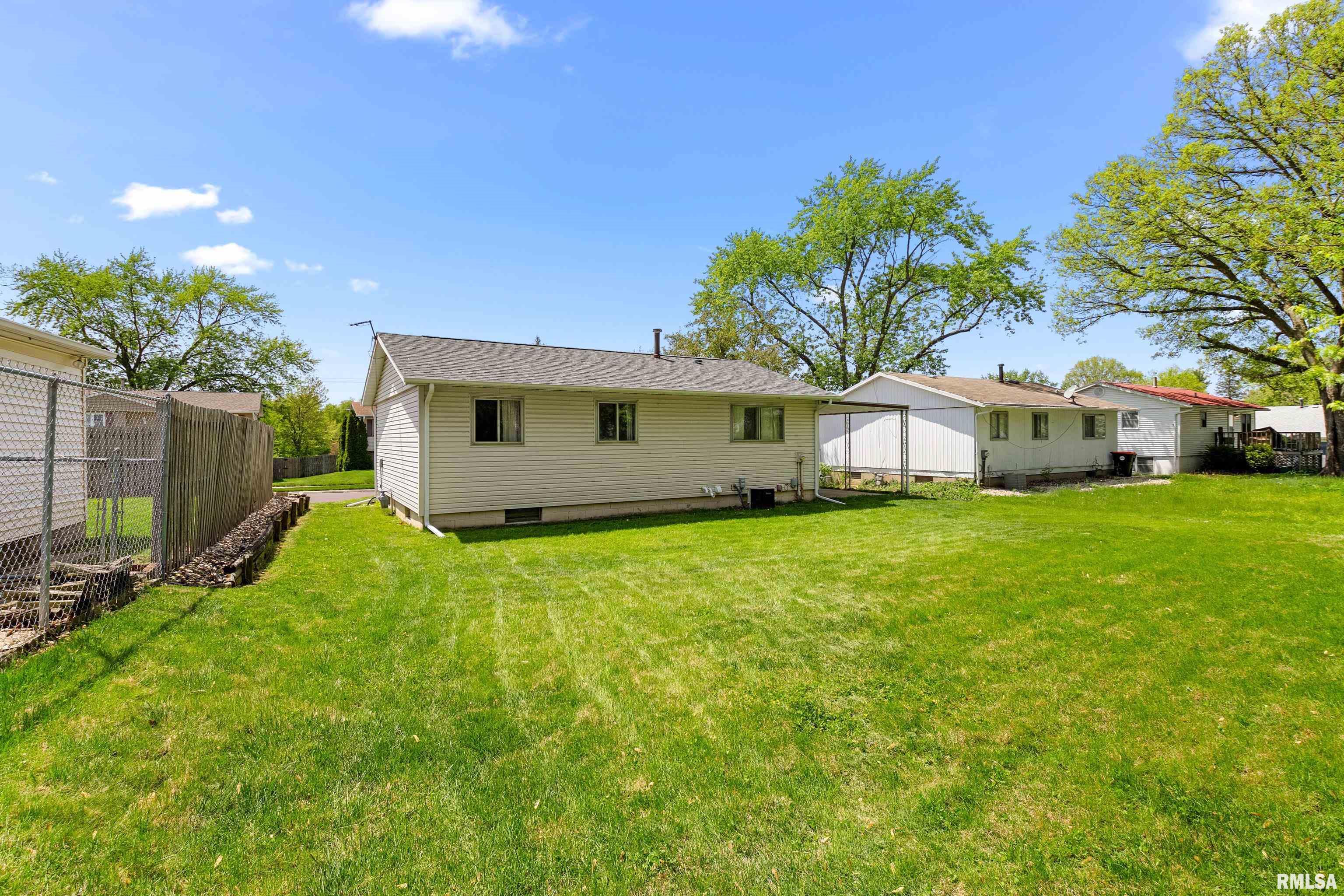 6206 North Randwick Road Peoria, IL 61615 - Photo 34 of 36