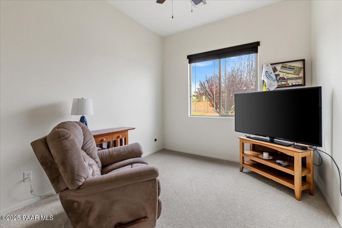 13021 East Gonzalez Street Dewey, AZ 86327 - Photo 20 of 27 3rd bedroom