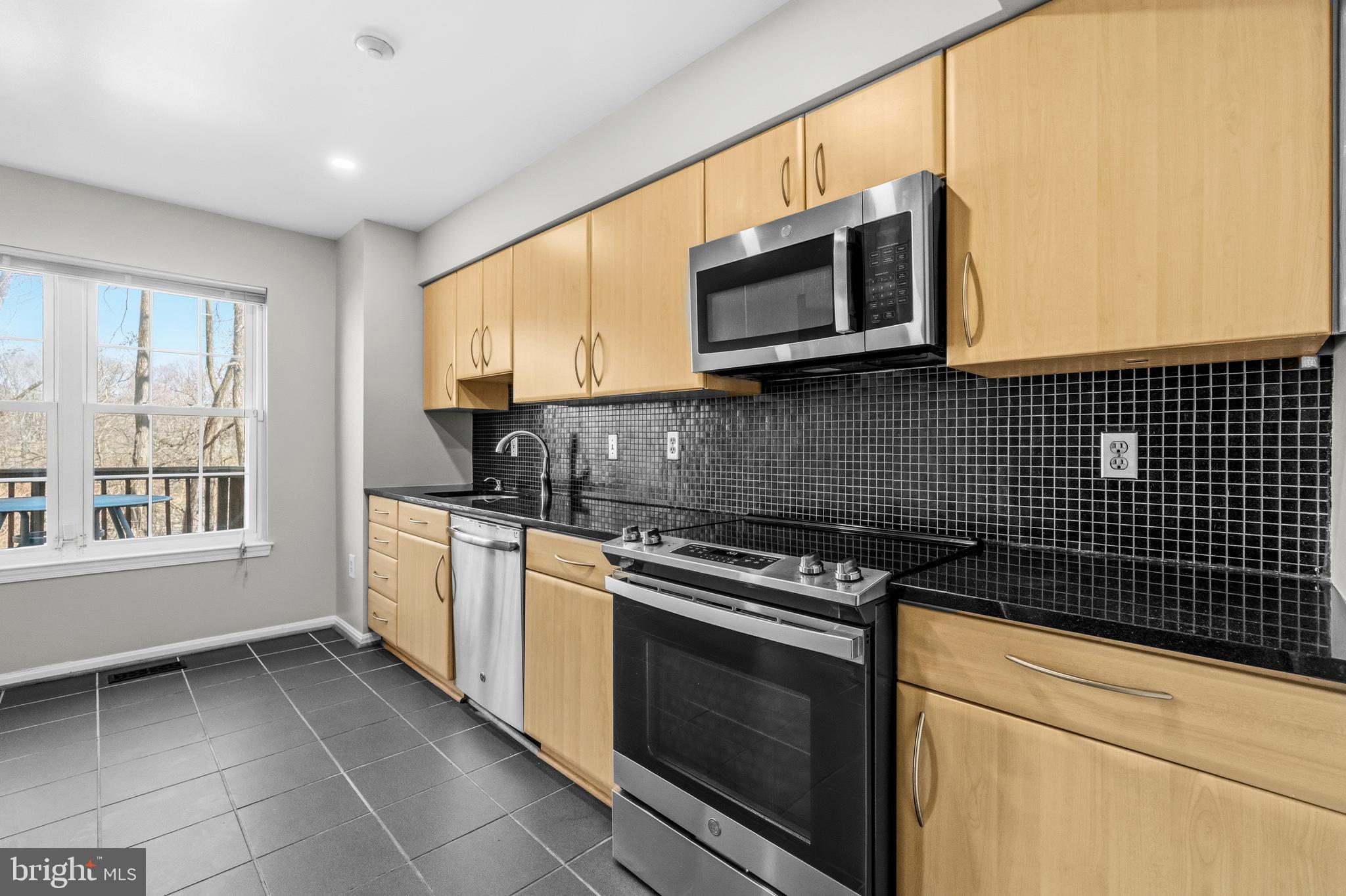 2002 Medical Park Drive Silver Spring, MD 20902 - Photo 10 of 43