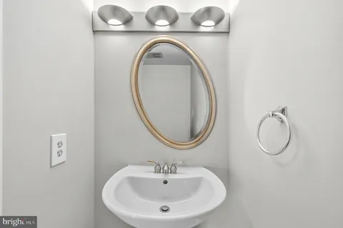 $530,000 | 2002 Medical Park Drive, Silver Spring, MD 20902