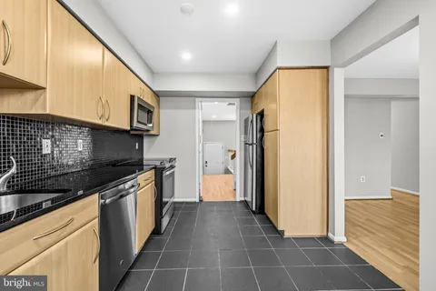 $530,000 | 2002 Medical Park Drive, Silver Spring, MD 20902