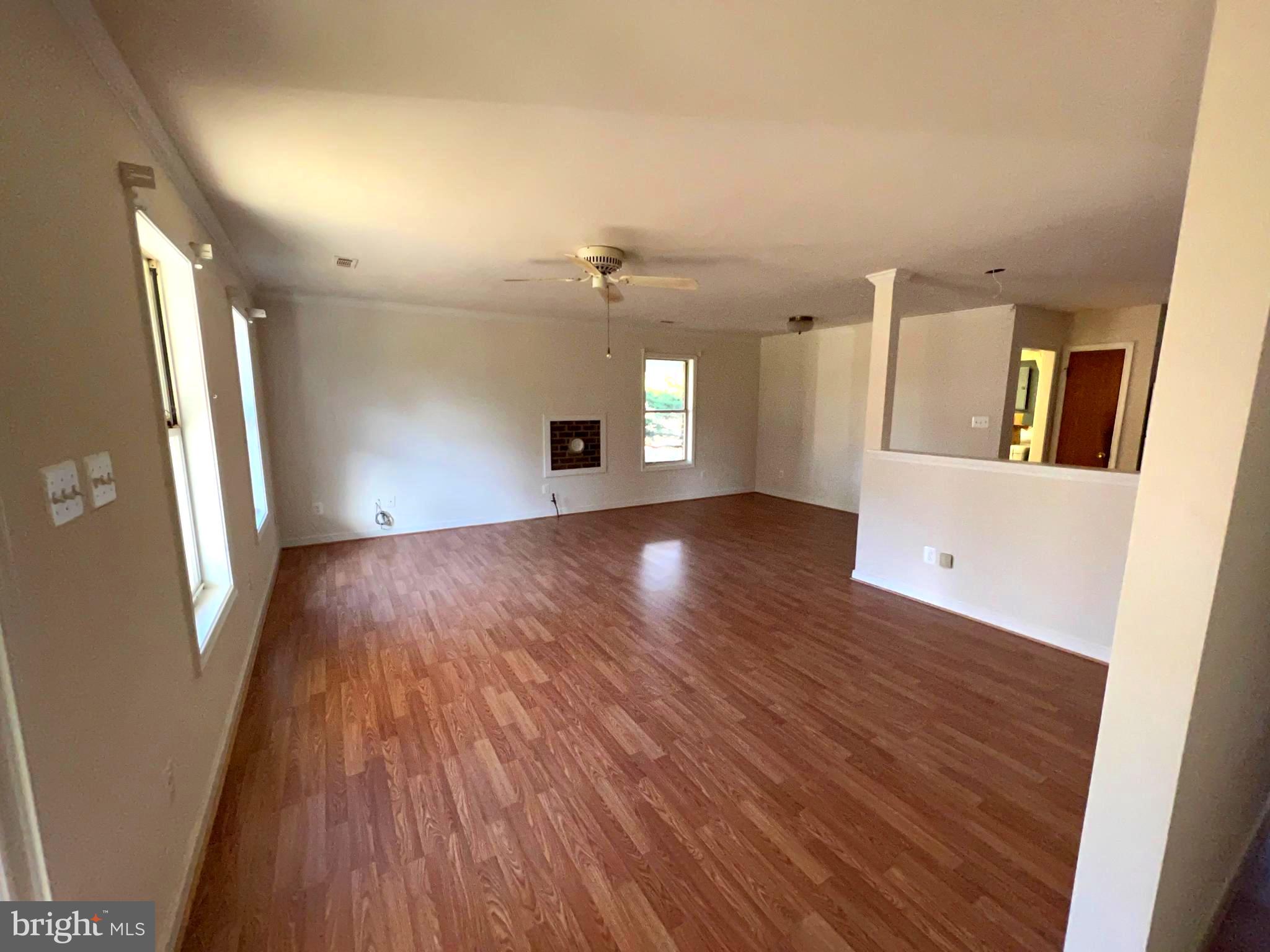 8307 Kines Road Warrenton, VA 20187 - Photo 2 of 46 Living Room.