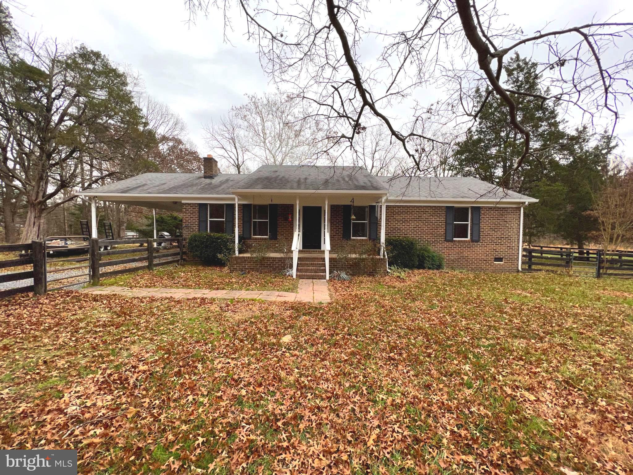 8307 Kines Road Warrenton, VA 20187 - Photo 15 of 46 Front Yard.