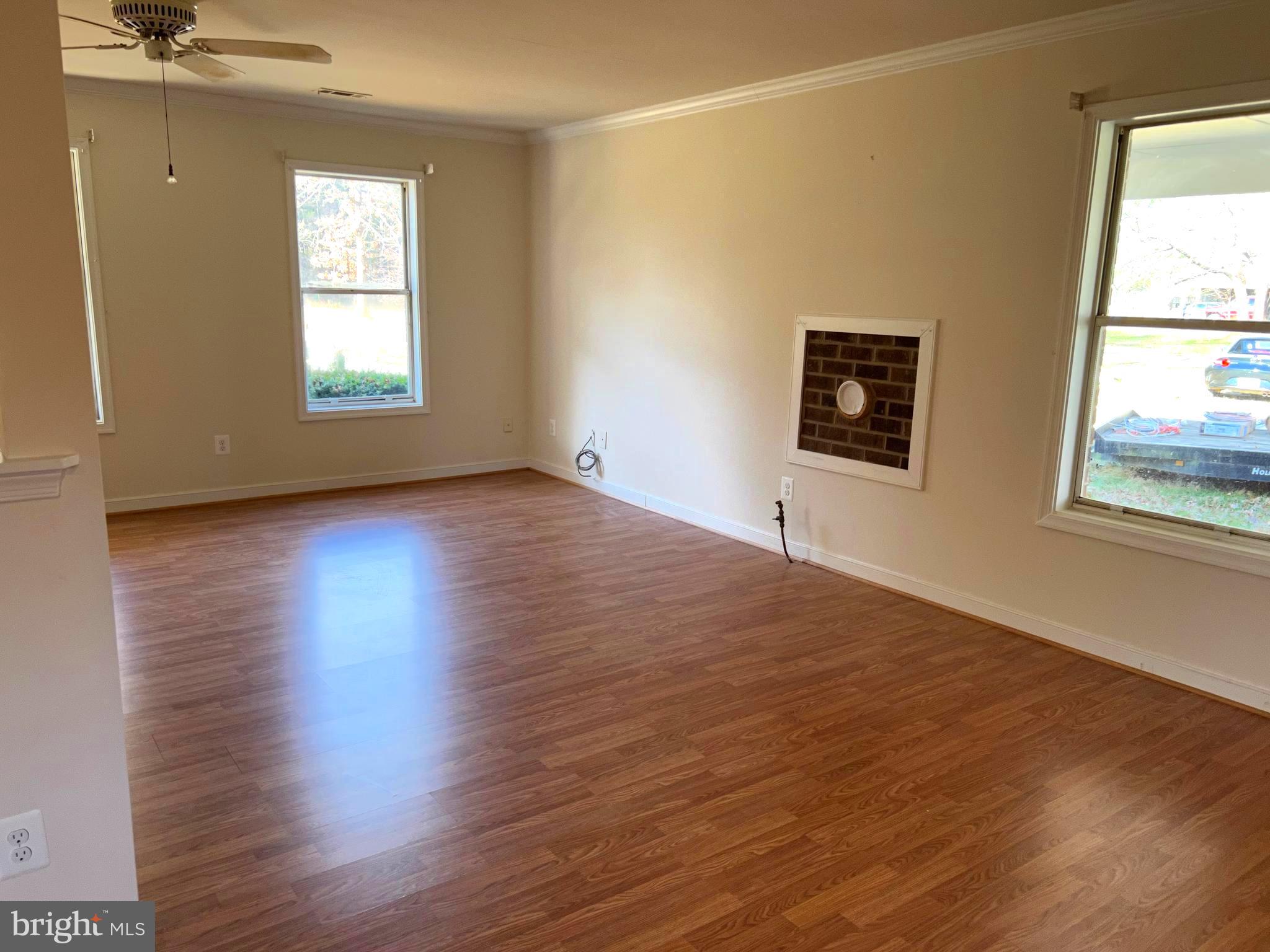 8307 Kines Road Warrenton, VA 20187 - Photo 19 of 46 Dining area open to Living Room.