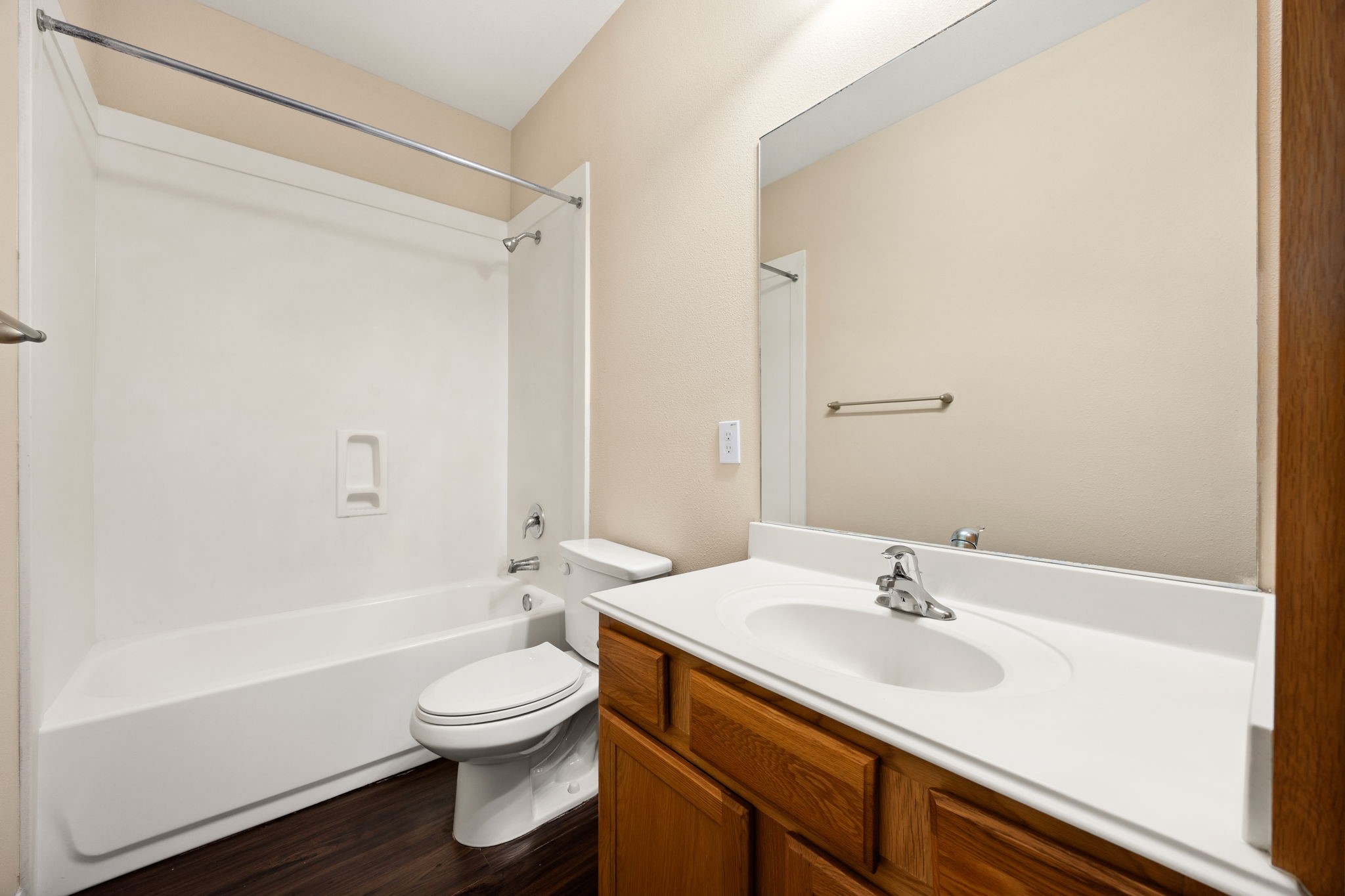 5601 Howell Street Houston, TX 77032 - Photo 18 of 27