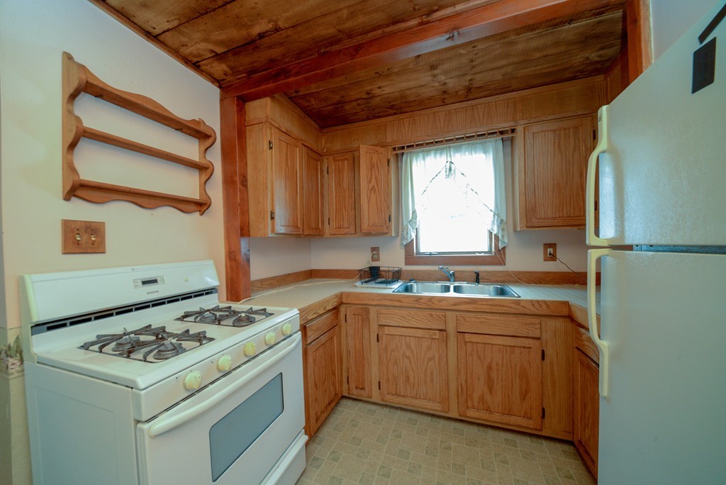 31 Rice Street Marlborough, MA 01752 - Photo 17 of 20