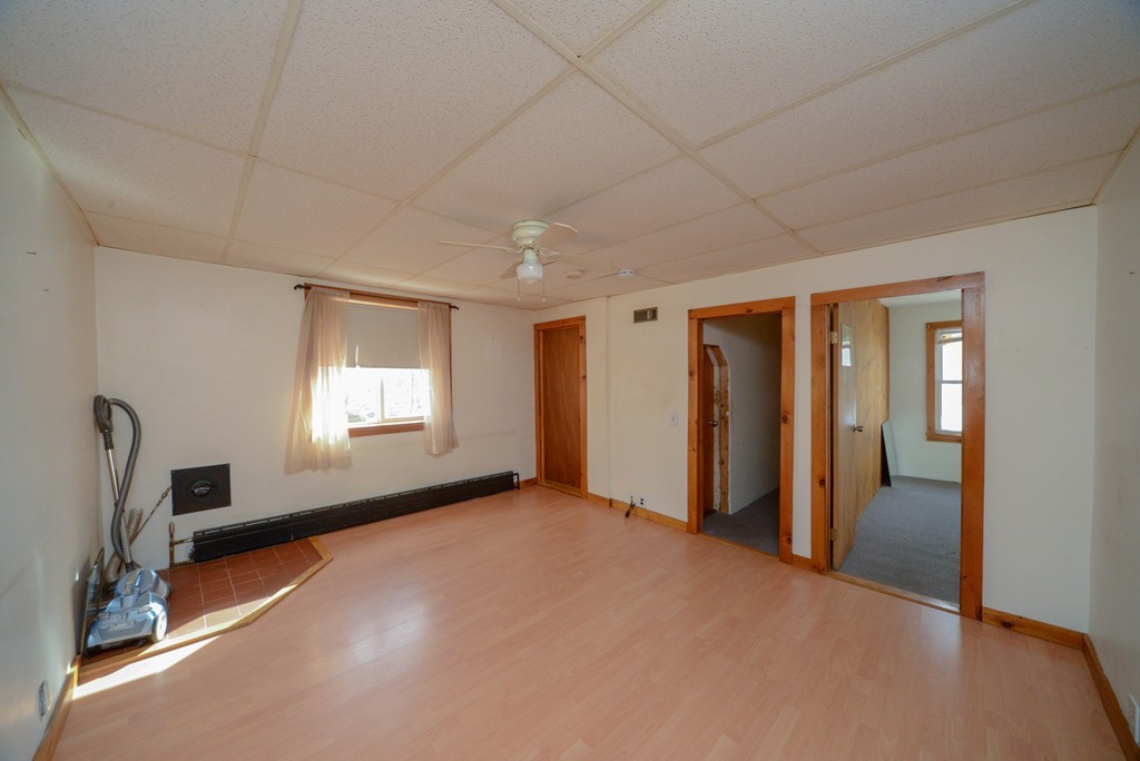 31 Rice Street Marlborough, MA 01752 - Photo 7 of 20