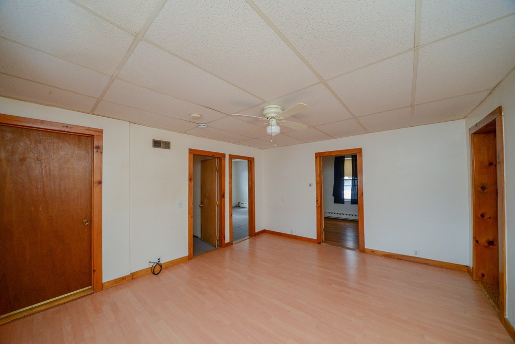 31 Rice Street Marlborough, MA 01752 - Photo 8 of 20