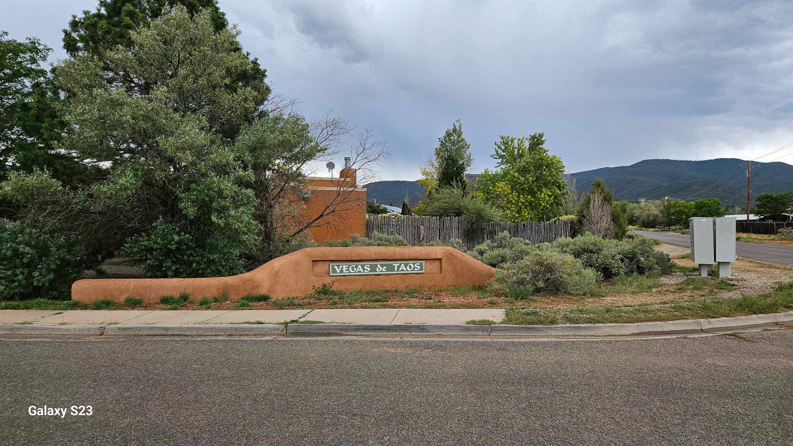 351 Monte Vista Road Taos, NM 87571 - Photo 23 of 24