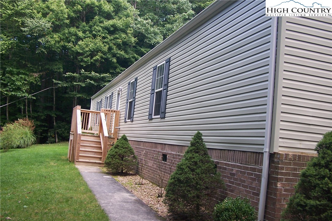 543 Laurel Fork Road Vilas, NC 28692 - Photo 11 of 24 Gallery Image 11