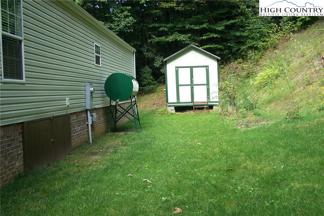 543 Laurel Fork Road Vilas, NC 28692 - Photo 5 of 24 Gallery Image 5