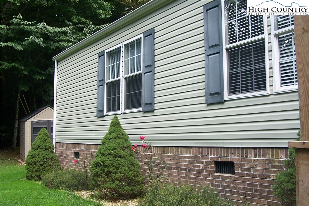 543 Laurel Fork Road Vilas, NC 28692 - Photo 10 of 24 Gallery Image 10