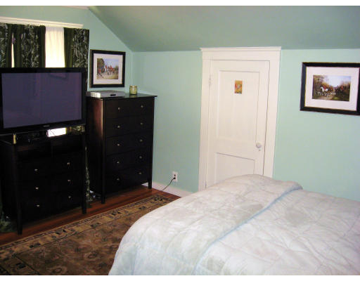 73 Nowell Road Melrose, MA 02176 - Photo 7 of 14 Gallery Image 7