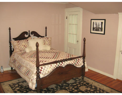 73 Nowell Road Melrose, MA 02176 - Photo 9 of 14 Gallery Image 9