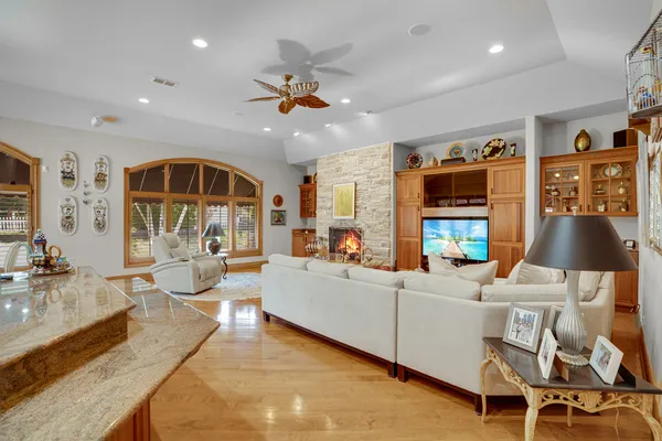 $1,850,000 | 61 Overlook Drive, Golf, IL 60029