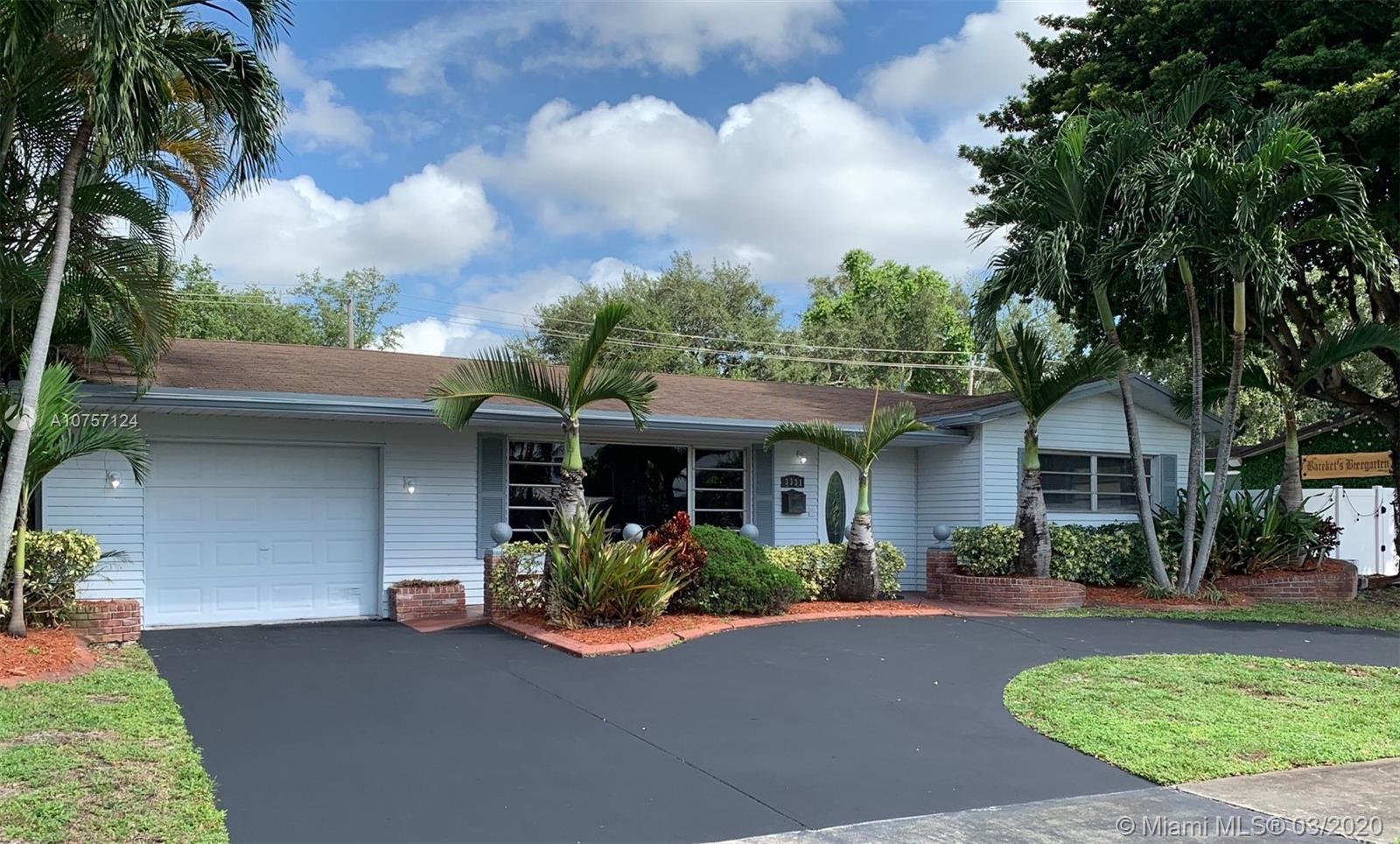 3331 West Park Road Hollywood, FL 33021 - Photo 1 of 10