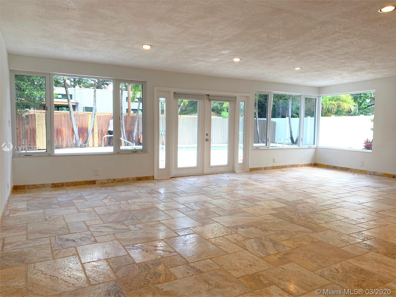 3331 West Park Road Hollywood, FL 33021 - Photo 5 of 10