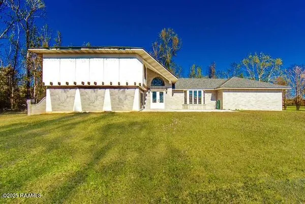 $495,000 | 4309 Bayouside Drive, Houma, LA 70363