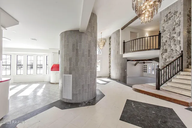 $495,000 | 4309 Bayouside Drive, Houma, LA 70363