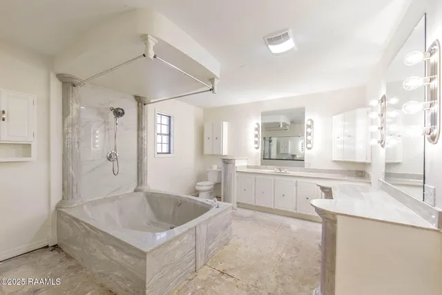 $495,000 | 4309 Bayouside Drive, Houma, LA 70363