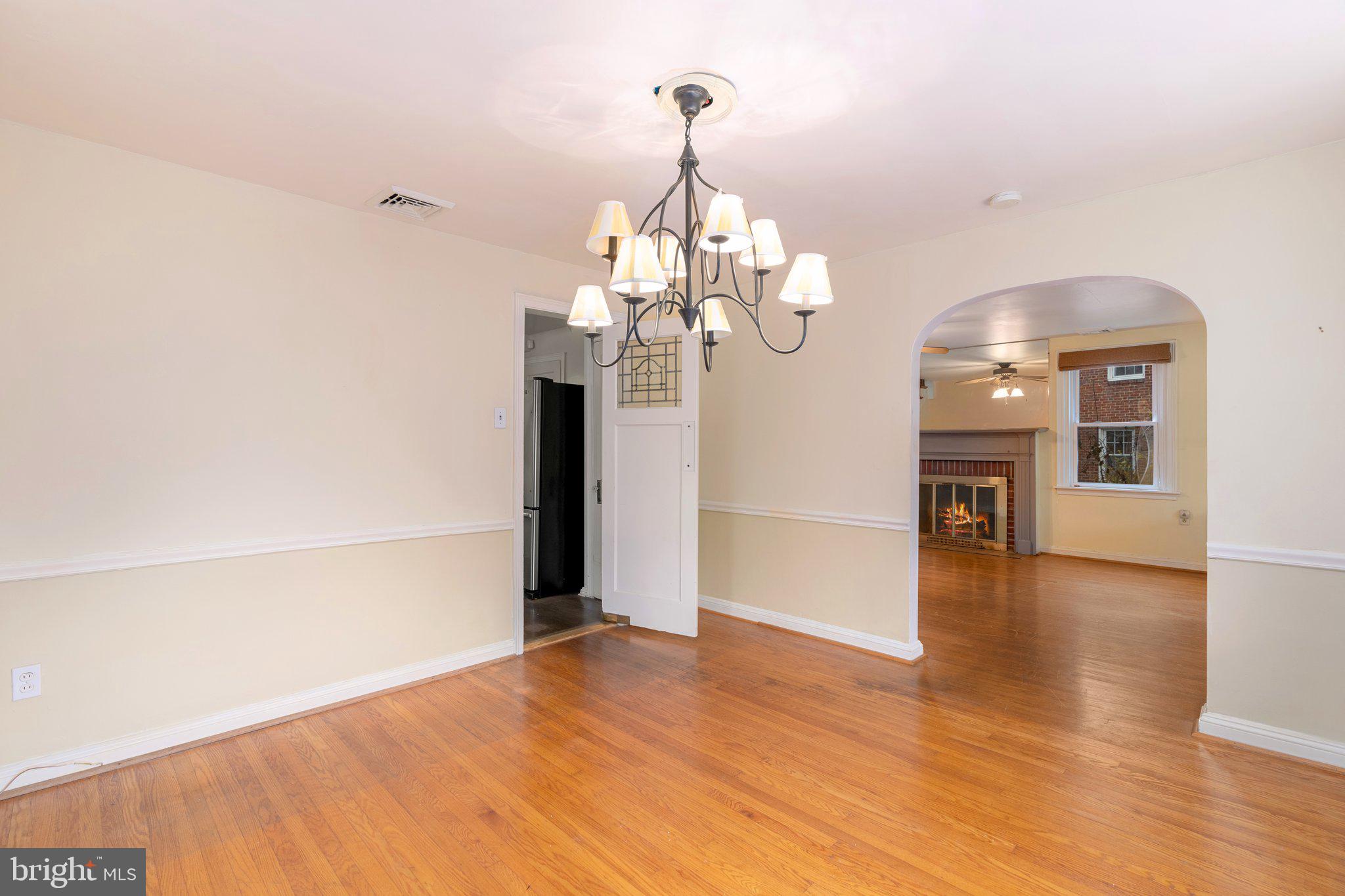 443 Old Farm Road Wyncote, PA 19095 - Photo 15 of 35 a view of a livingroom with wooden floor