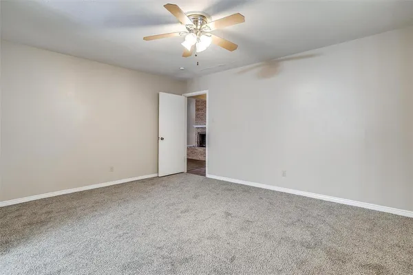 $1,900 | 13305 Southview Lane, Dallas, TX 75240