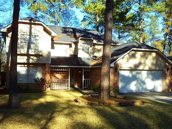 $2,950 | 43 Hickory Oak Drive, The Woodlands, TX 77381
