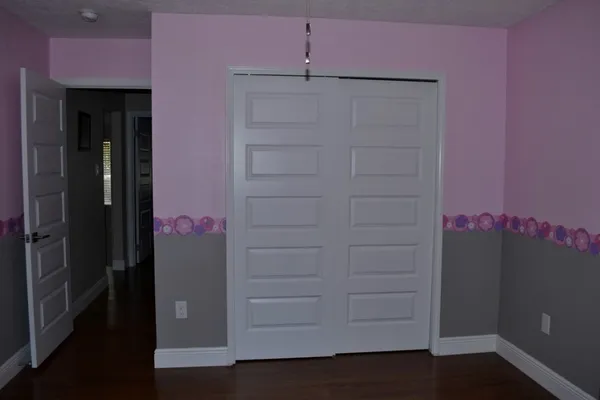 $2,950 | 43 Hickory Oak Drive, The Woodlands, TX 77381