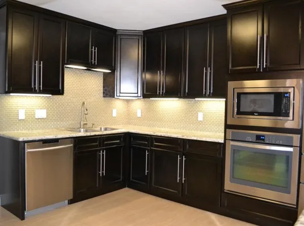 $2,950 | 43 Hickory Oak Drive, The Woodlands, TX 77381