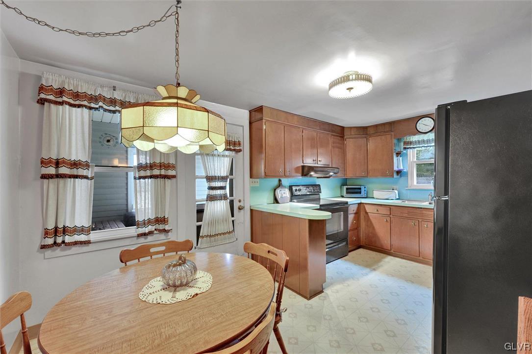 1069 Saucony Road Kutztown, PA 19530 - Photo 12 of 38 Gallery Image 12