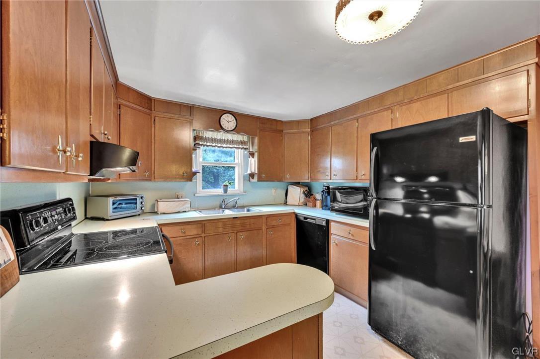 1069 Saucony Road Kutztown, PA 19530 - Photo 8 of 38 Gallery Image 8