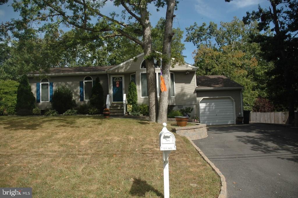 224 Sextant Road Manahawkin, NJ 08050 - Photo 2 of 35