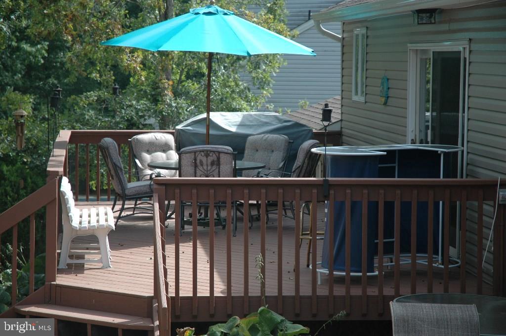 224 Sextant Road Manahawkin, NJ 08050 - Photo 31 of 35