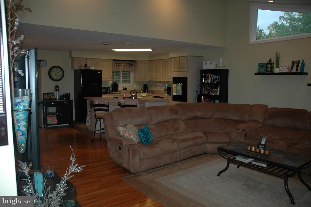 224 Sextant Road Manahawkin, NJ 08050 - Photo 8 of 35