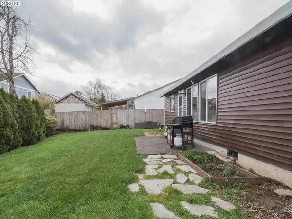$439,000 | 2624 Southeast Hale Way, Gresham, OR 97080