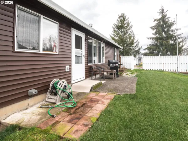 $439,000 | 2624 Southeast Hale Way, Gresham, OR 97080