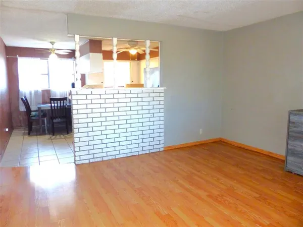 $122,500 | 115 South Street, Brady, TX 76825