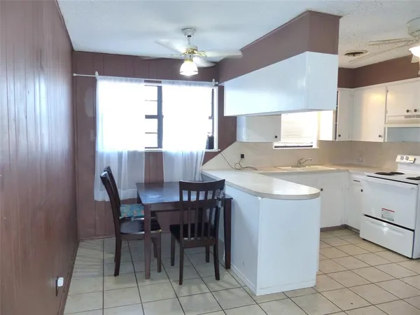 $122,500 | 115 South Street, Brady, TX 76825