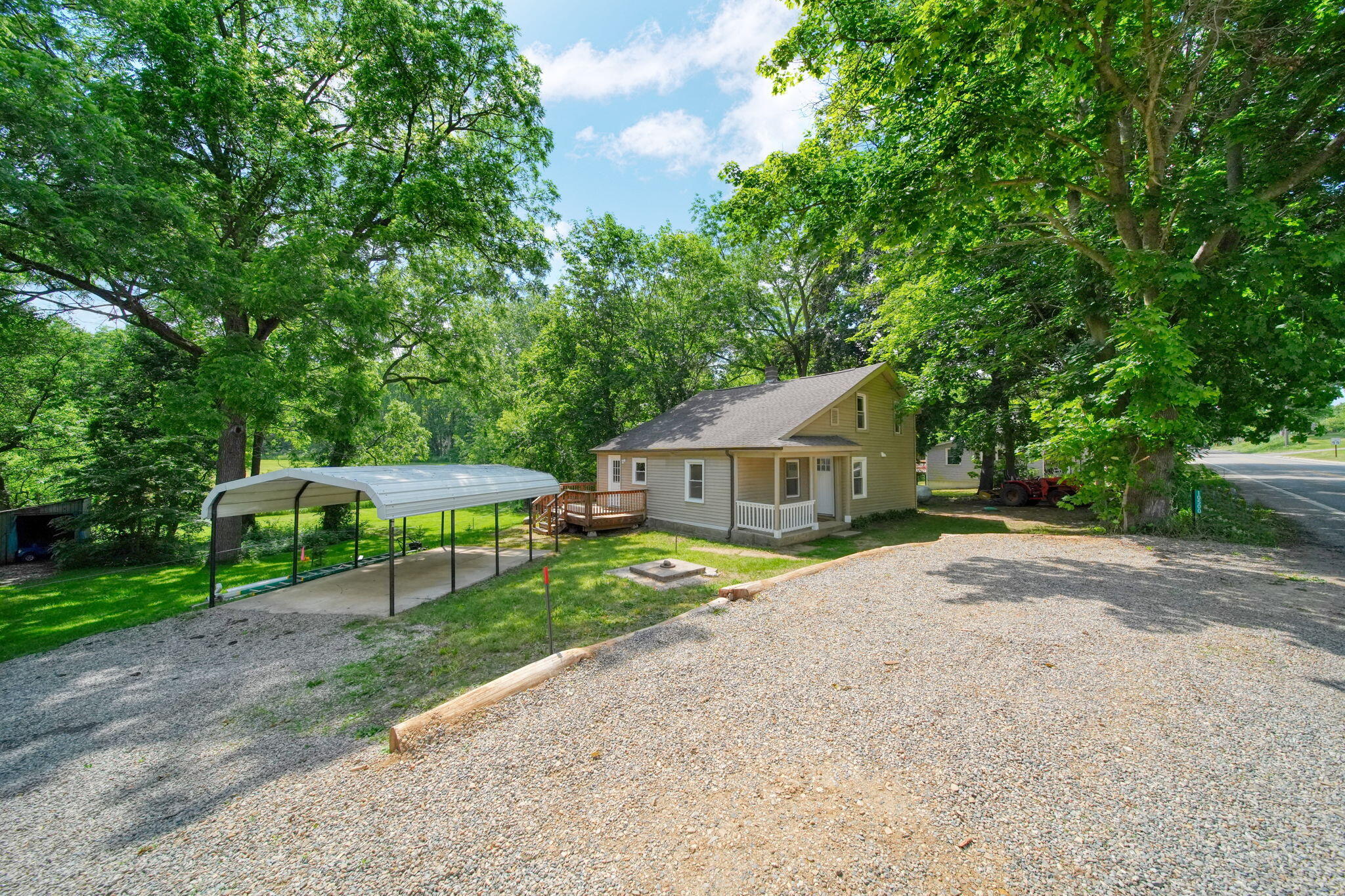 10500 Moscow Road Jonesville, MI 49250 - Photo 10 of 57 2-web-or-mls-DSC03545_HDR