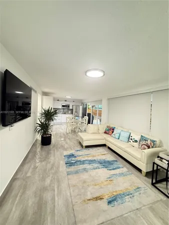 $3,500 | 60 Southeast Marlin Avenue, Unit 2, Key Largo, FL 33037